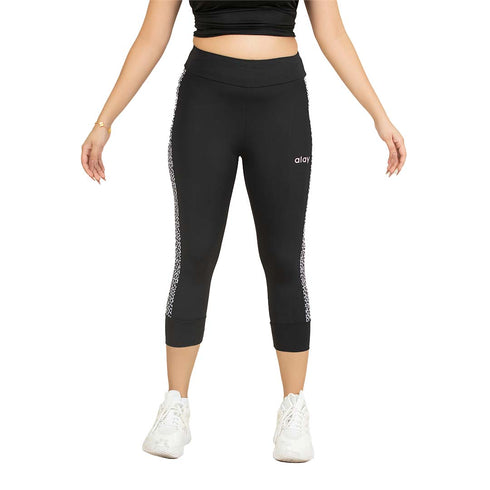 Spark Cropped Leggings - Black Tiger Print